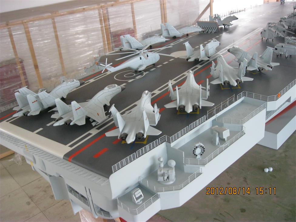 乌海辽宁舰模型